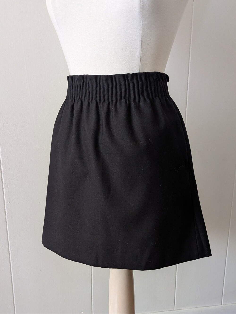 2010s Wool Blend Elastic Waist Mini Skirt By JCrew Factory Size 4